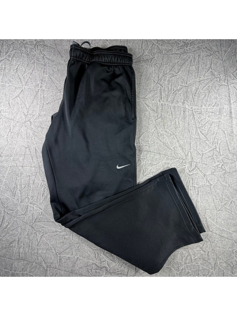 Nike Therma-Fit Fleece Lined Sweatpants Open Hem Logo Waistband Mens XL Black